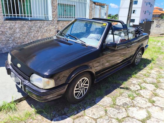 FORD ESCORT 1.8 XR3 CONVERSÍVEL 8V GASOLINA 2P MANUAL